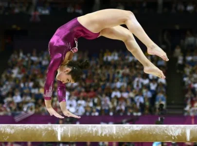 09-Aly_Raisman_olympics_reut_8912-1000.webp