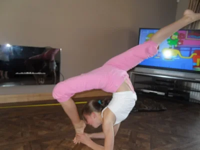 Elbow Stand.webp